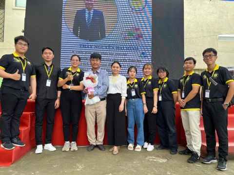 NGÀY VUI BÊN PHẬT-CHÙA LONG THẮNG