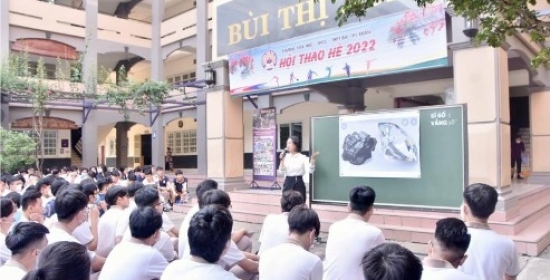 Sinh hoạt chuyên đề tại trường Bùi Thị Xuân – Biên Hòa 
